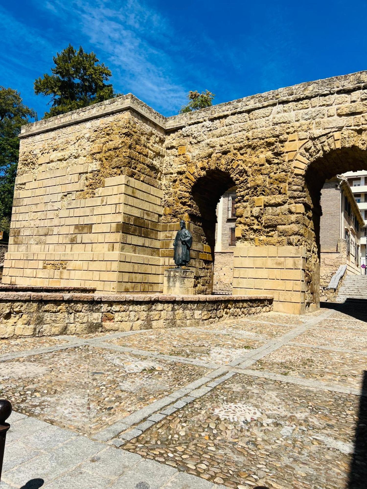 Apartamento La Muralla Kordoba Bagian luar foto